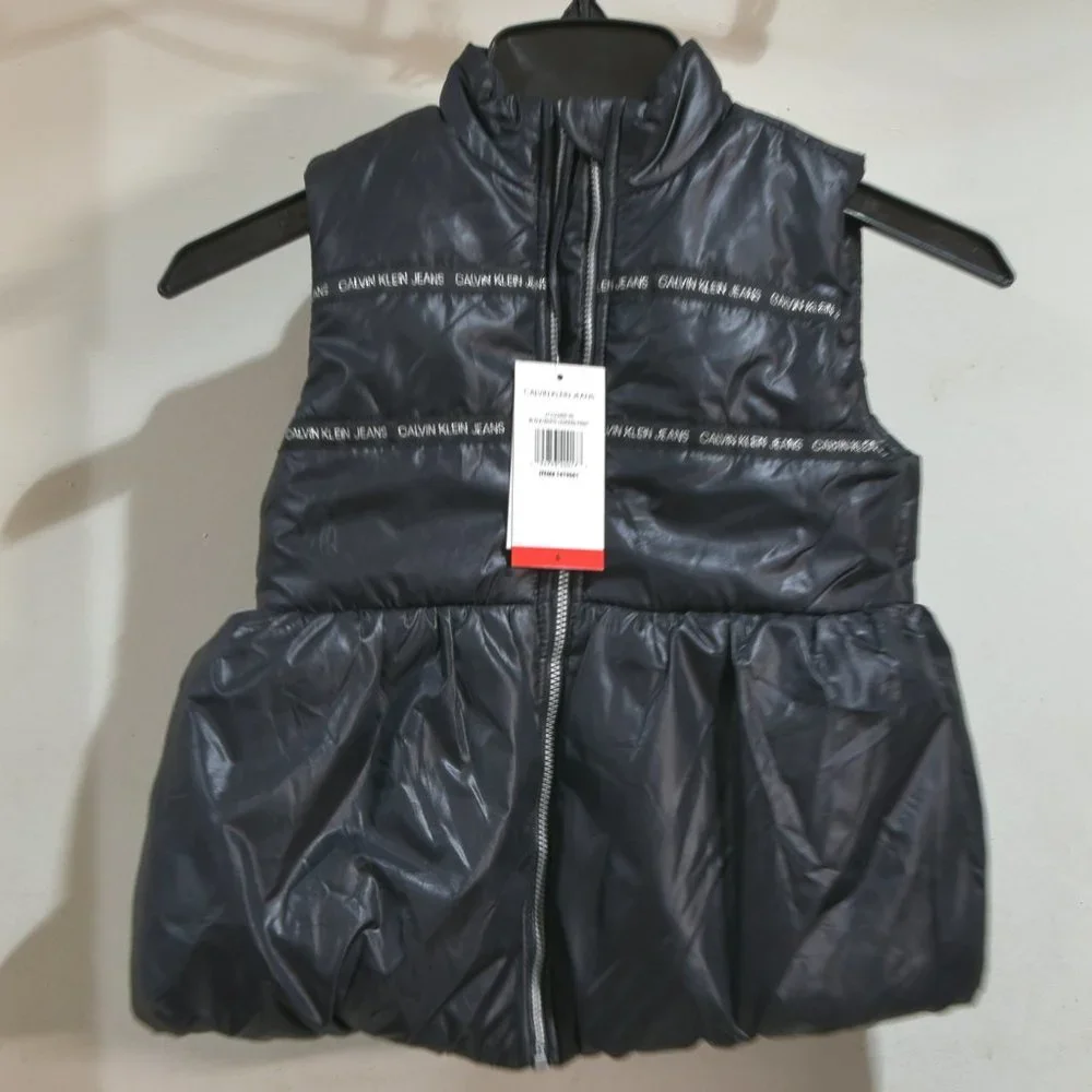 - Calvin Klein‎ 3-piece kids girls size 6
